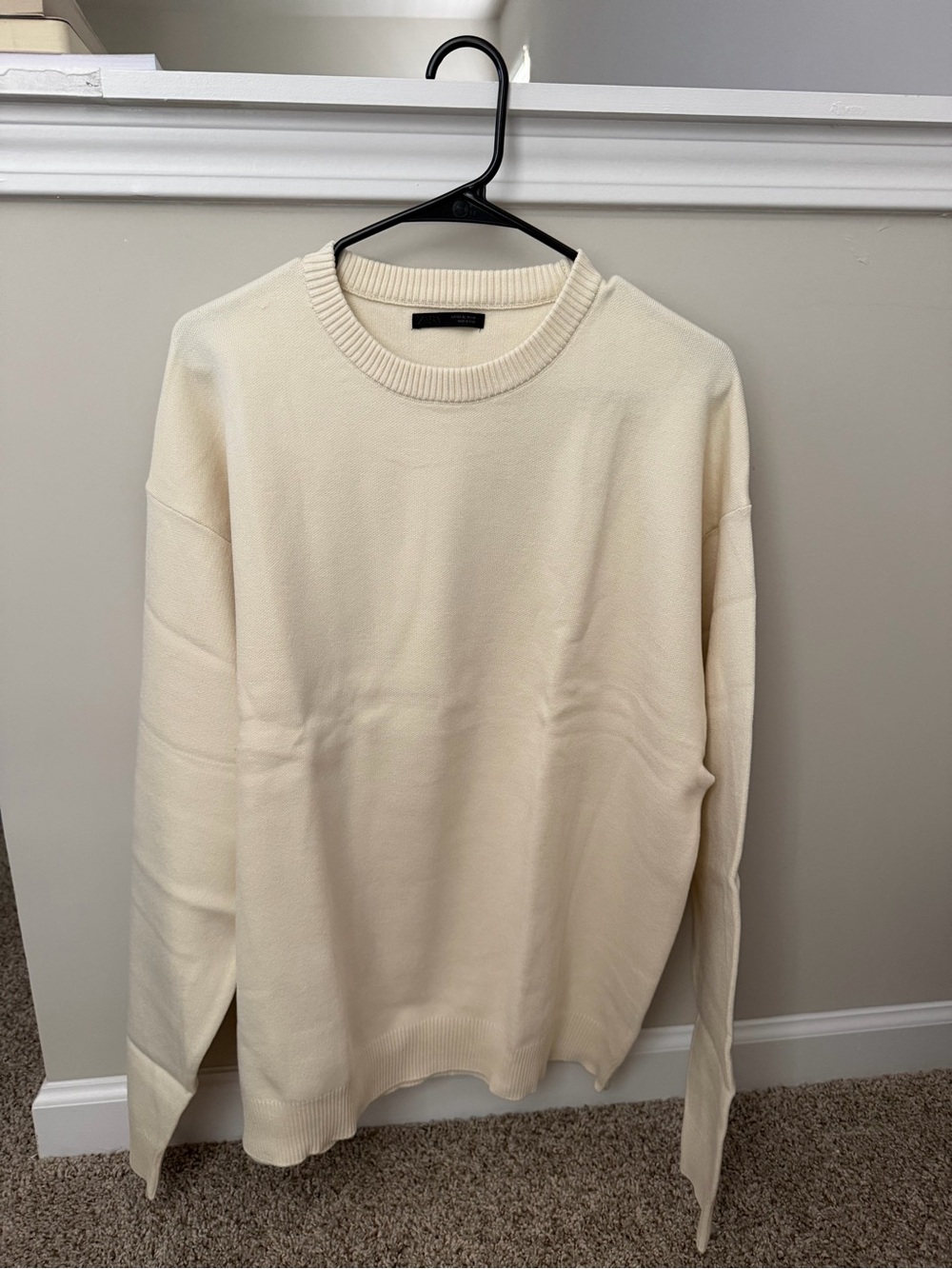 Zara Men’s Sweater